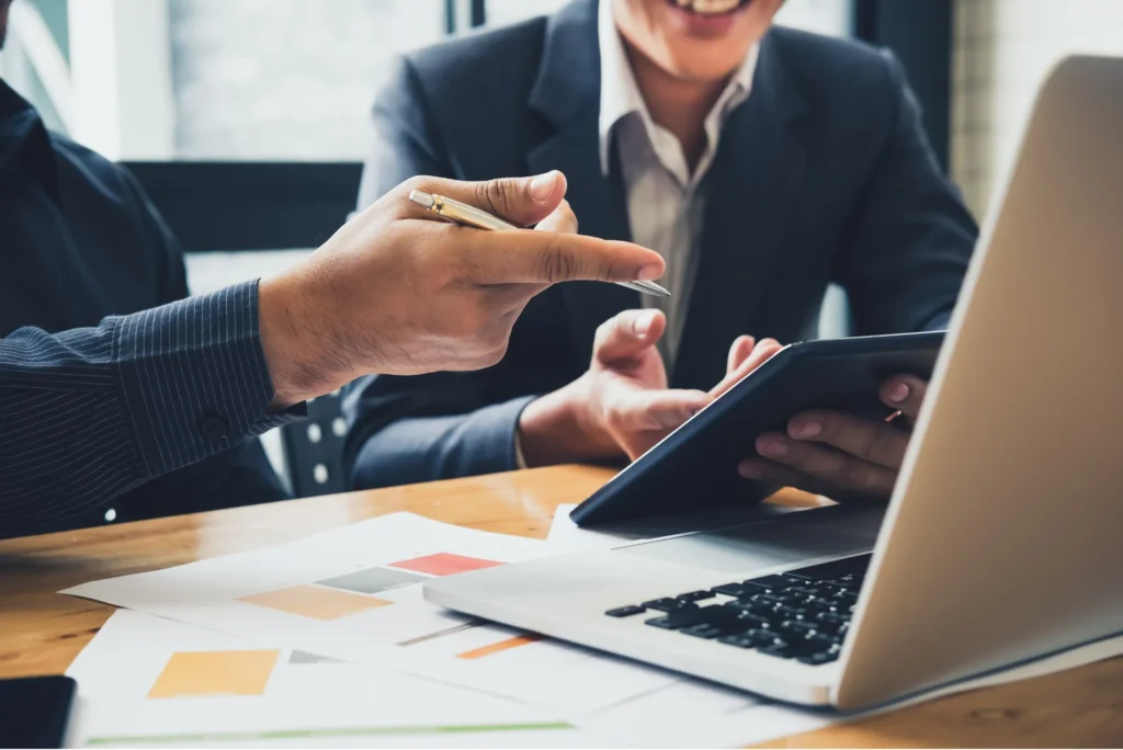 Valuación de derechos de autor protegiendo la propiedad intelectual